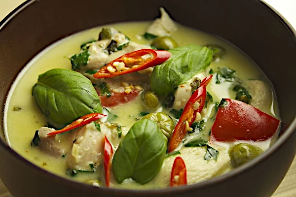 Thai cooking: green curry