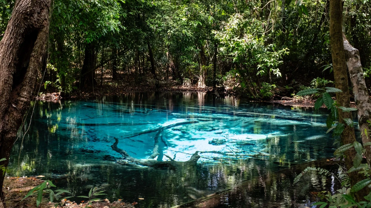 De Blue pool in Krabi
