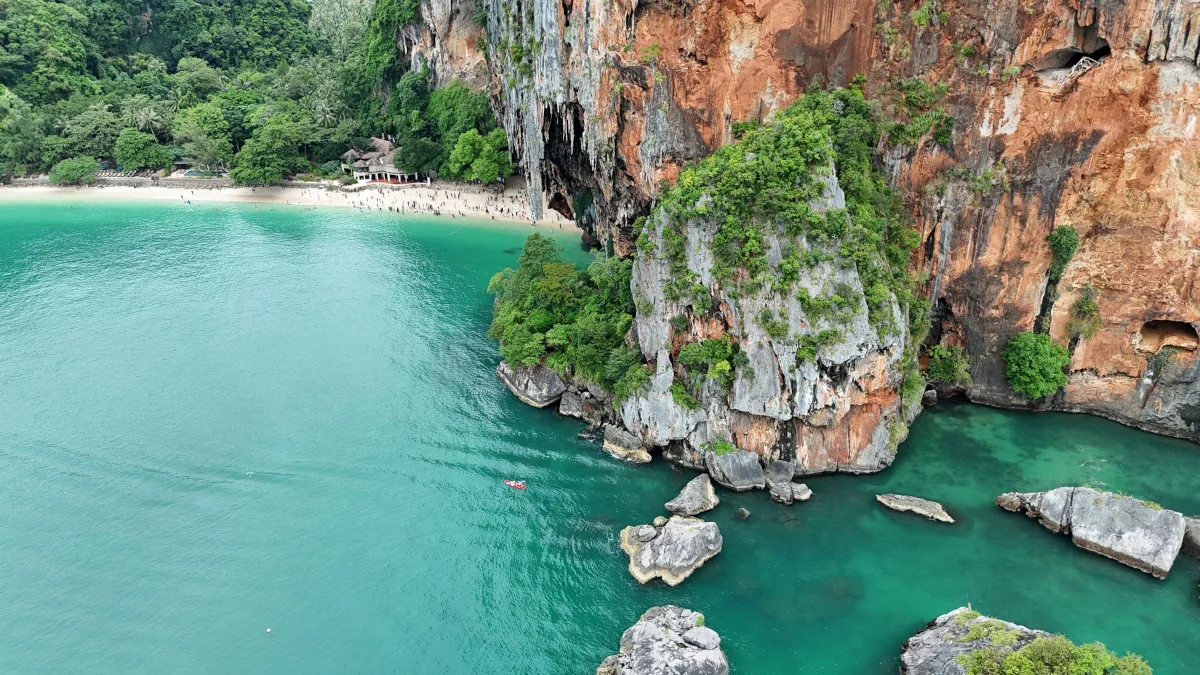 Railay rotsen en strand